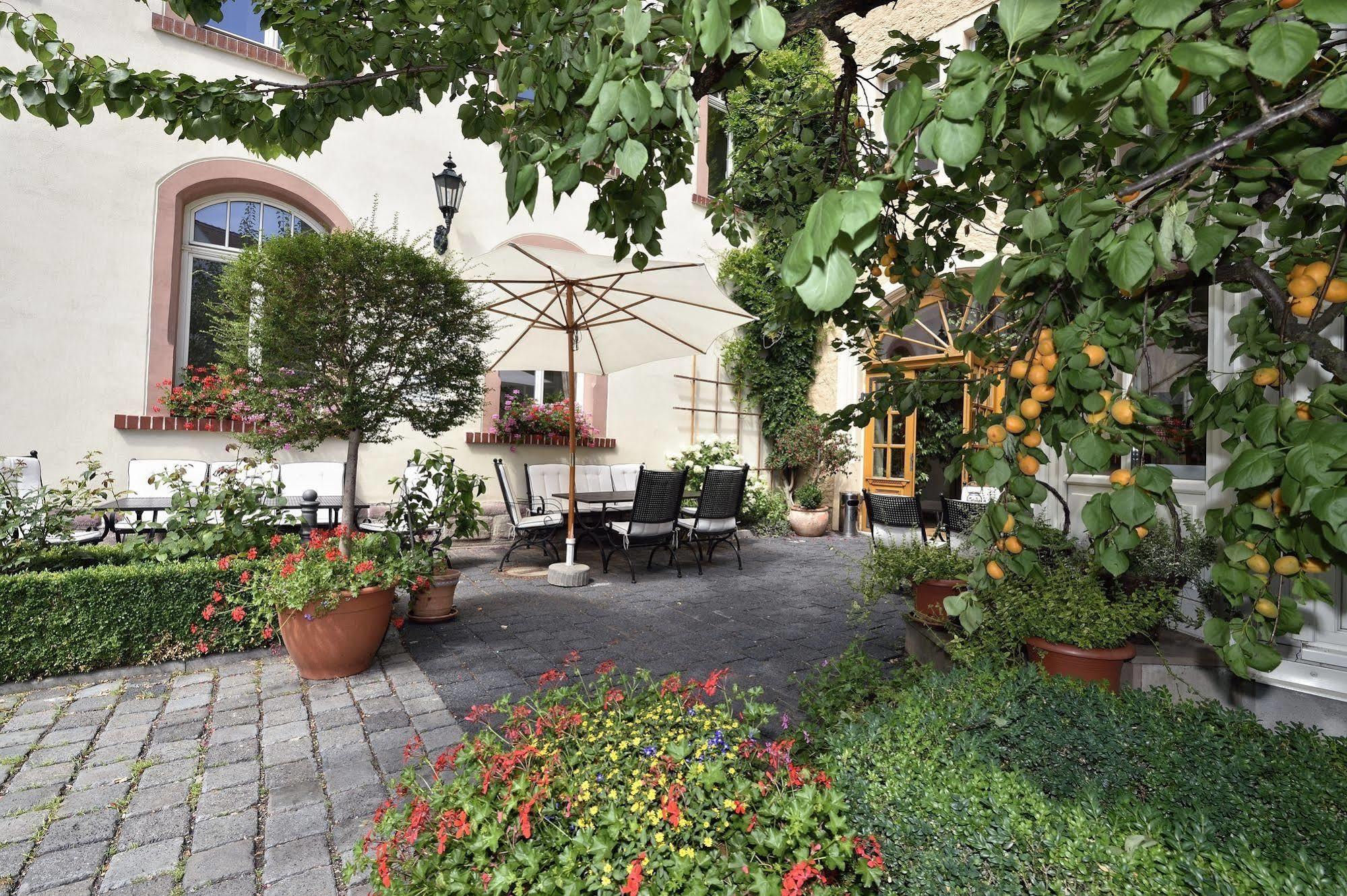Hotel Graf Von Mansfeld Eisleben Exterior foto